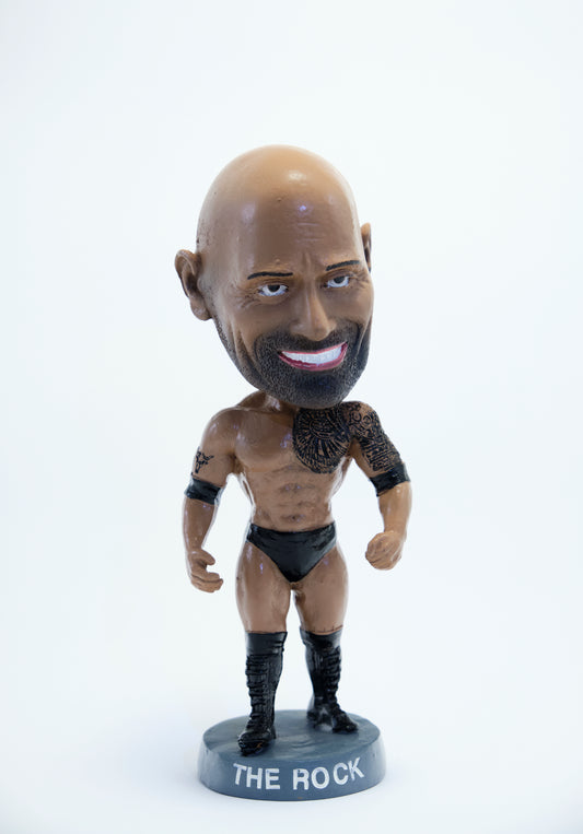 Statuina The Rock