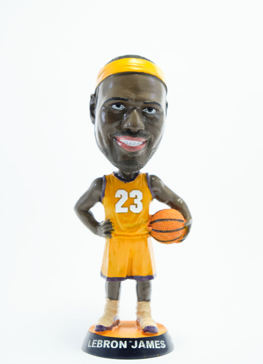 Statuina Lebron James