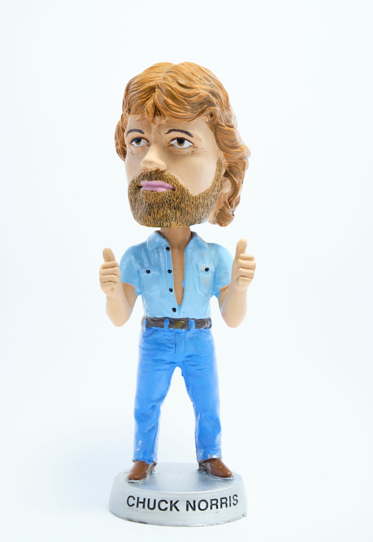 Statuina Chuck Norris