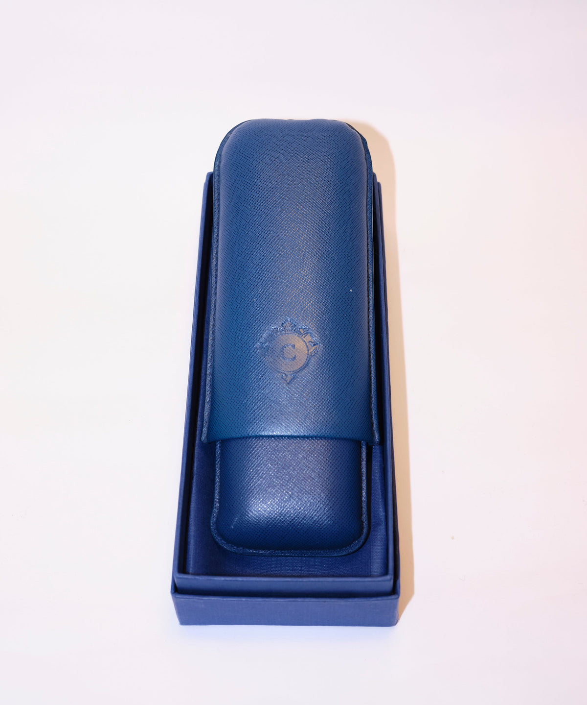 Porta sigari Cartujano in pelle blu 